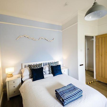 Flat 1 Flint House Tenby - 2 Bedroom - Garden - Dog Friendly Exterior photo