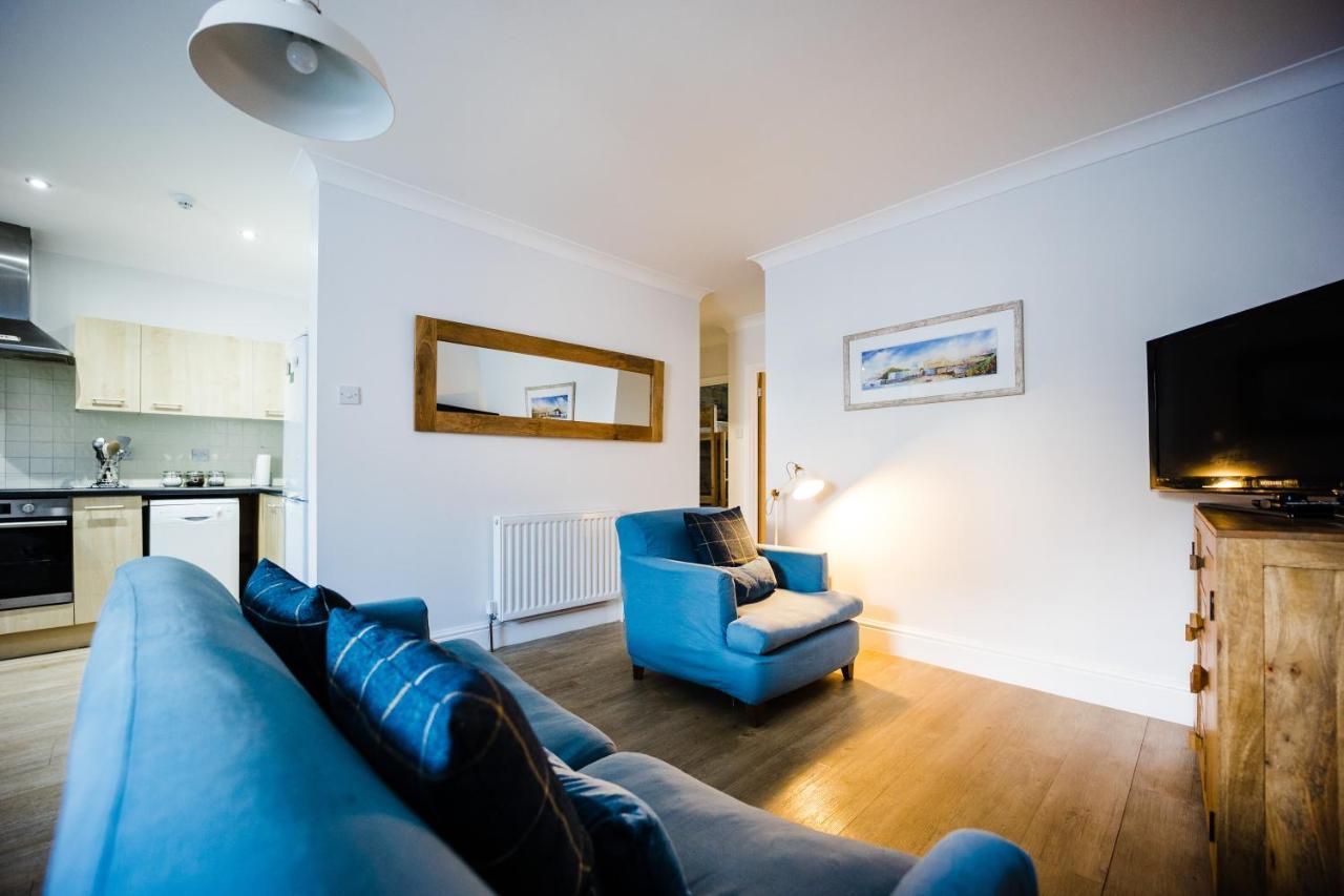 Flat 1 Flint House Tenby - 2 Bedroom - Garden - Dog Friendly Exterior photo